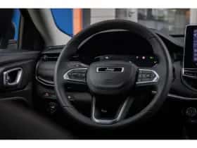 Jeep Compass (2023) thumbnail 37