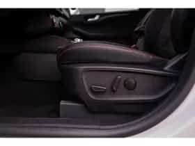 Ford Kuga (2023) thumbnail 14