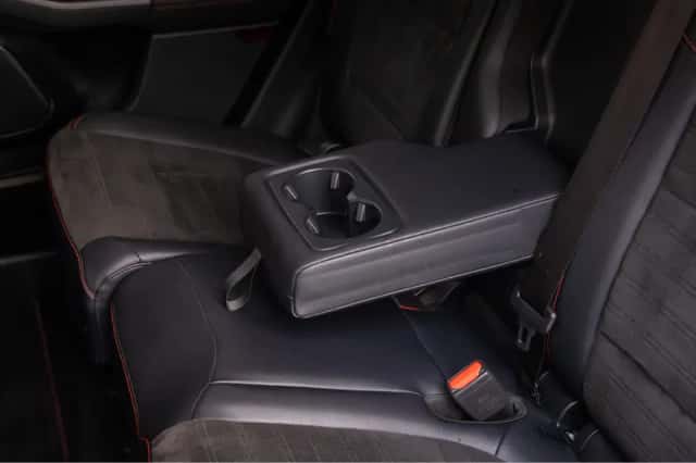 Ford Kuga (2023) thumbnail 17
