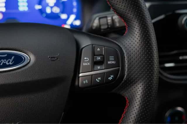 Ford Kuga (2023) thumbnail 25