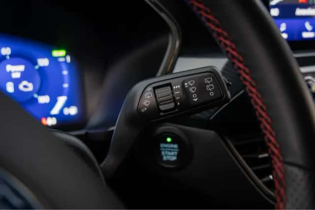 Ford Kuga (2023) thumbnail 26