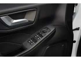 Ford Kuga (2023) thumbnail 28