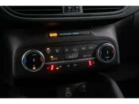 Ford Kuga (2023) thumbnail 30