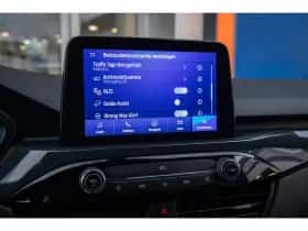 Ford Kuga (2023) thumbnail 43