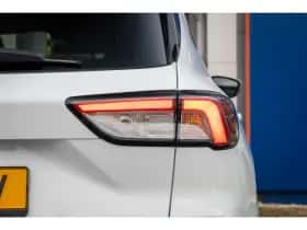 Ford Kuga (2023) thumbnail 7