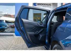 Ford Focus (2021) thumbnail 17