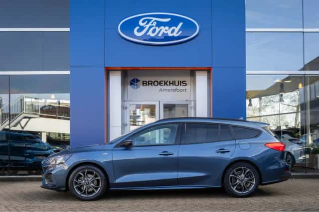 Ford Focus (2021) thumbnail 7