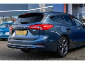 Ford Focus (2021) thumbnail 9