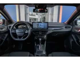 Ford Focus (2025) thumbnail 2