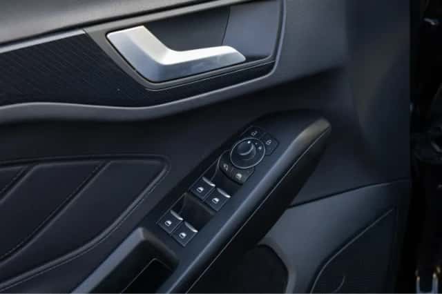 Ford Focus (2025) thumbnail 11