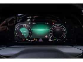 Volkswagen Golf (2021) thumbnail 25