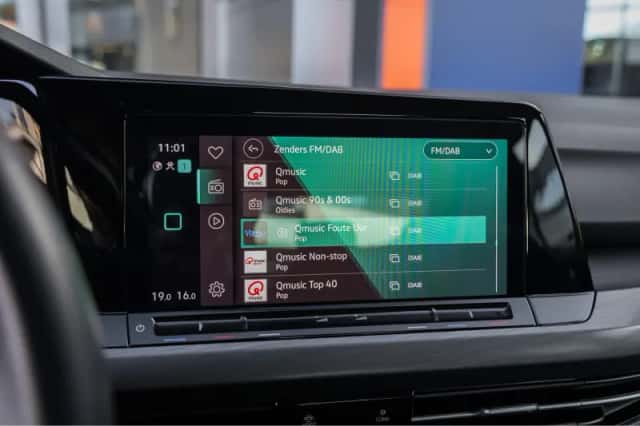 Volkswagen Golf (2021) thumbnail 29