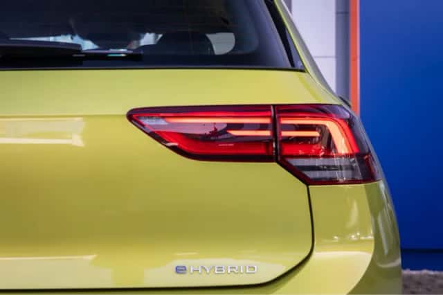 Volkswagen Golf (2021) thumbnail 34