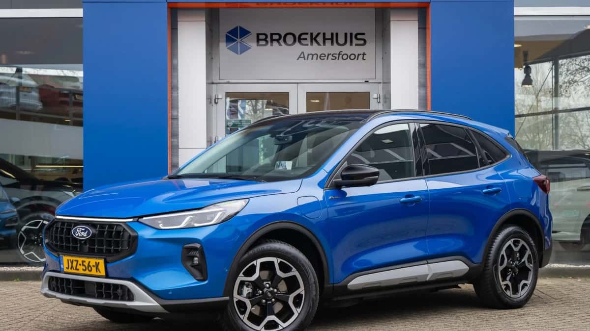 Ford Kuga (2024) — foto 1