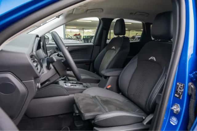 Ford Kuga (2024) thumbnail 15