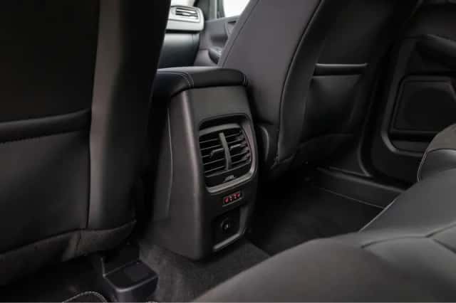 Ford Kuga (2024) thumbnail 20