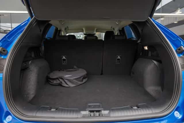 Ford Kuga (2024) thumbnail 21