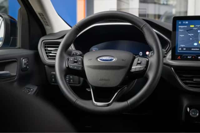 Ford Kuga (2024) thumbnail 23
