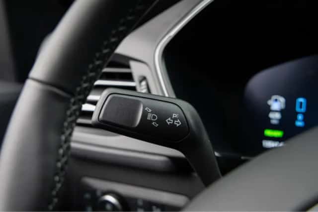 Ford Kuga (2024) thumbnail 25