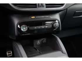 Ford Kuga (2024) thumbnail 32