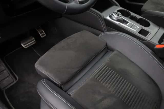 Ford Kuga (2024) thumbnail 33