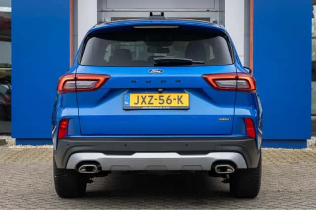 Ford Kuga (2024) thumbnail 5