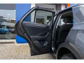Volkswagen T-Roc (2021) thumbnail 16