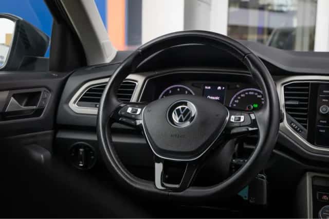 Volkswagen T-Roc (2021) thumbnail 24