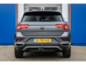 Volkswagen T-Roc (2021) thumbnail 4