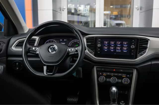 Volkswagen T-Roc (2021) thumbnail 35