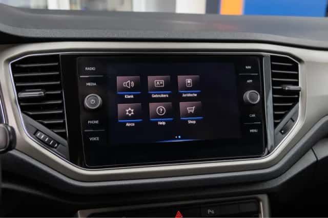 Volkswagen T-Roc (2021) thumbnail 37