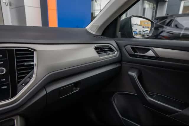 Volkswagen T-Roc (2021) thumbnail 41