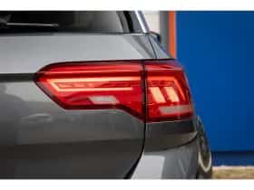 Volkswagen T-Roc (2021) thumbnail 7