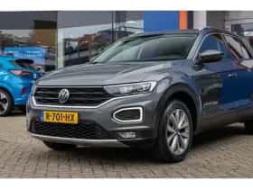 Volkswagen T-Roc (2021) thumbnail 8