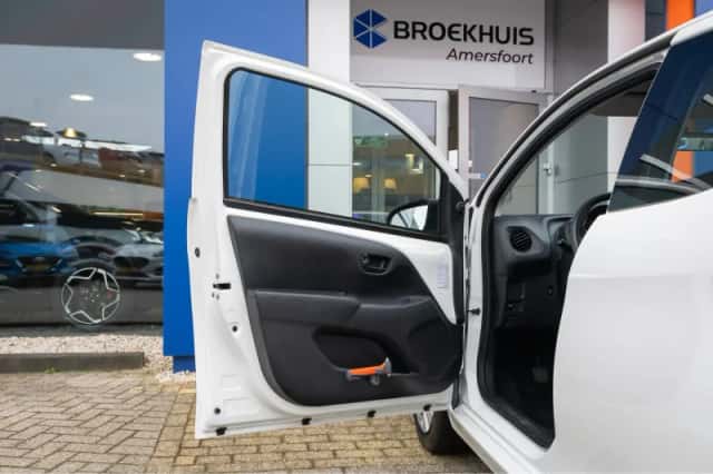 Toyota Aygo (2020) thumbnail 12