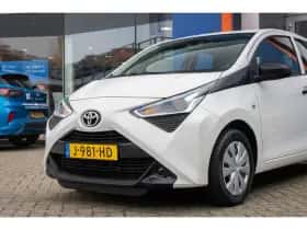 Toyota Aygo (2020) thumbnail 3