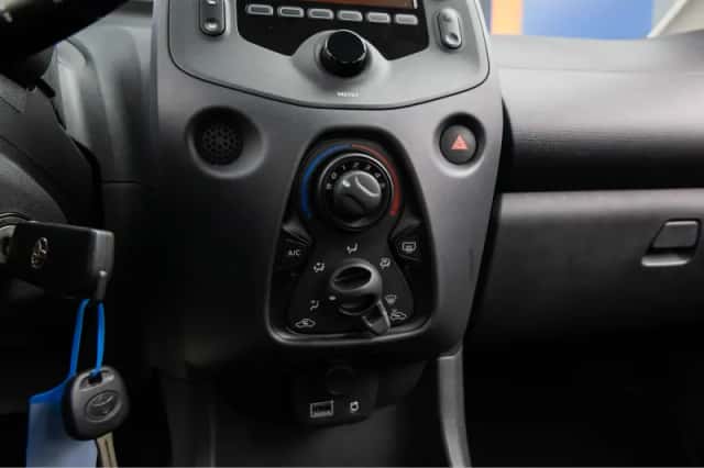 Toyota Aygo (2020) thumbnail 28