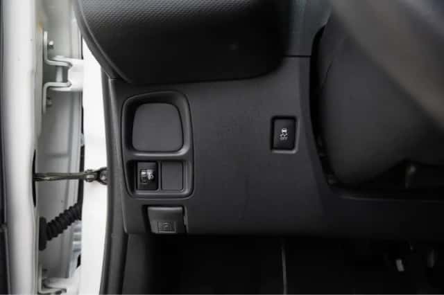 Toyota Aygo (2020) thumbnail 35