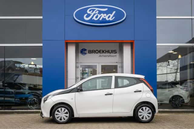 Toyota Aygo (2020) thumbnail 6