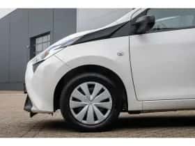 Toyota Aygo (2020) thumbnail 7