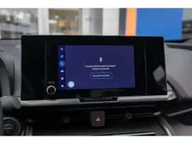Toyota C-HR (2024) thumbnail 36