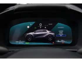 Toyota C-HR (2024) thumbnail 42