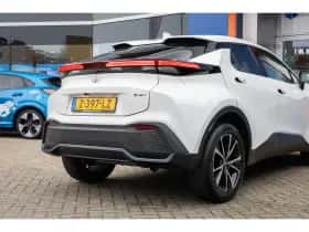 Toyota C-HR (2024) thumbnail 10