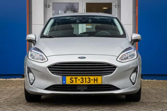 Ford Fiesta (2018) thumbnail 3