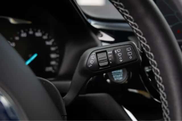 Ford Fiesta (2018) thumbnail 25
