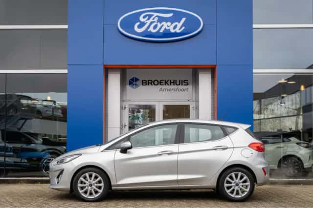 Ford Fiesta (2018) thumbnail 4