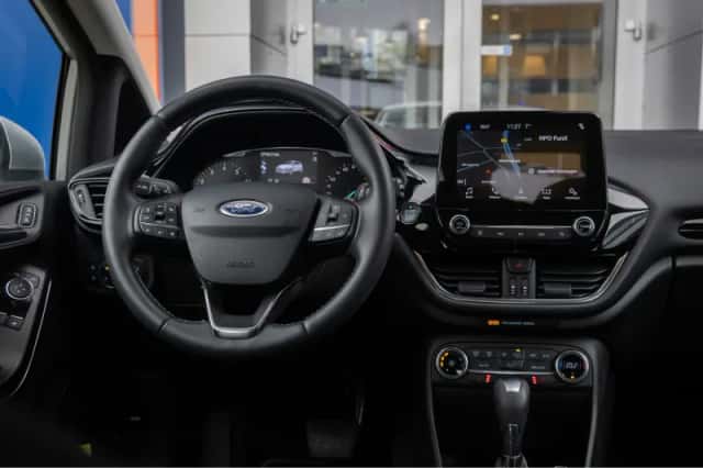 Ford Fiesta (2018) thumbnail 32