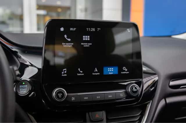 Ford Fiesta (2018) thumbnail 36
