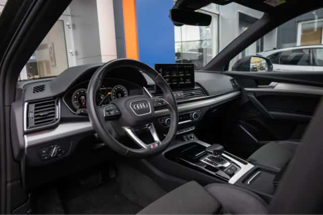 Audi Q5 (2022) thumbnail 17