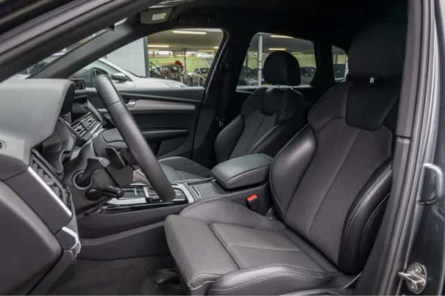 Audi Q5 (2022) thumbnail 18
